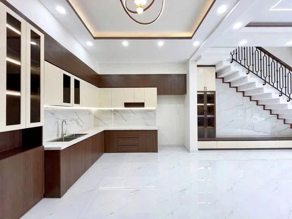 Bán nhà 2 lầu 3PN 100m2 gần trạm Bửu Long 2,05 tỷ - Ảnh thu nhỏ 4