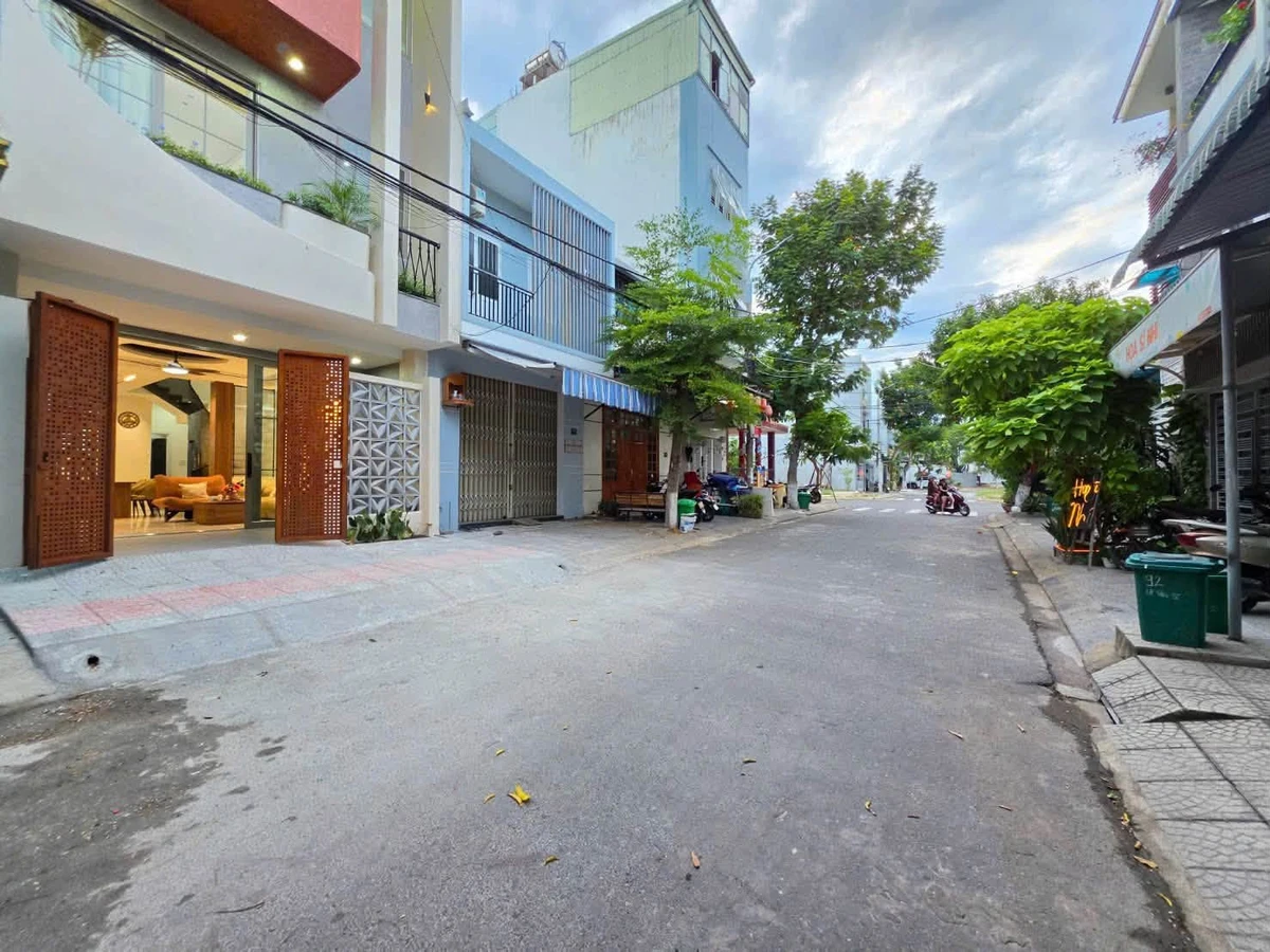 Bán nhà 3 tầng 210m² Lê Văn Sĩ Đà Nẵng 7,95 tỷ gần biển - Ảnh thu nhỏ 5