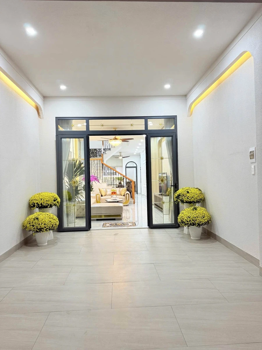 Bán nhà 3PN mặt tiền kinh doanh Nơ Trang Gưh, 96m2, 5,86 tỷ - Ảnh 1