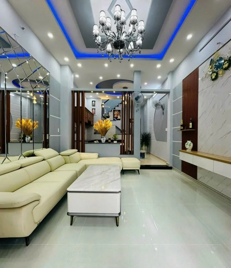 Bán nhà hẻm xe hơi 60m2, 2 tầng, 4 phòng ngủ, 5.55 tỷ Gò Vấp - Ảnh thu nhỏ 2