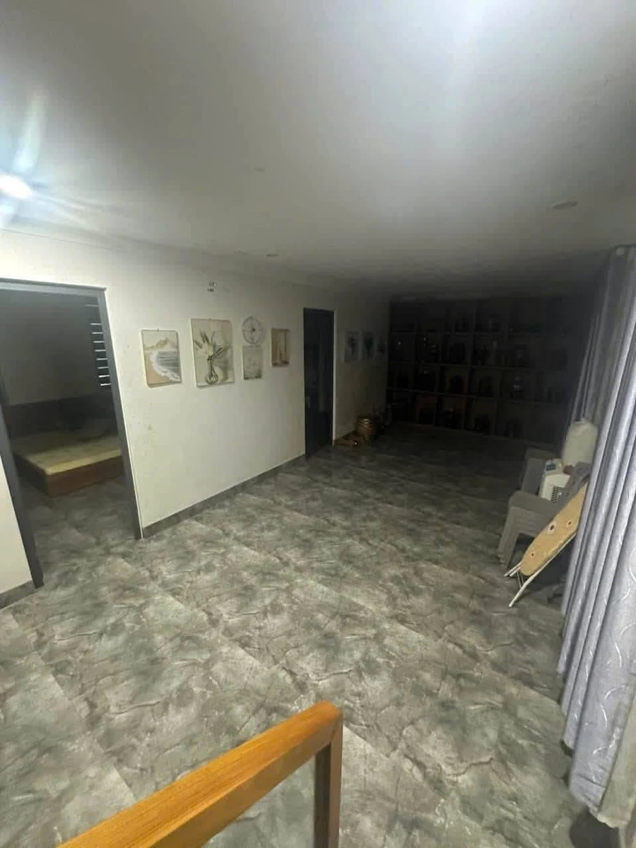 Bán nhà Đồng Khởi 3 PN, 600m², 2,2 tỷ - Ảnh thu nhỏ 5