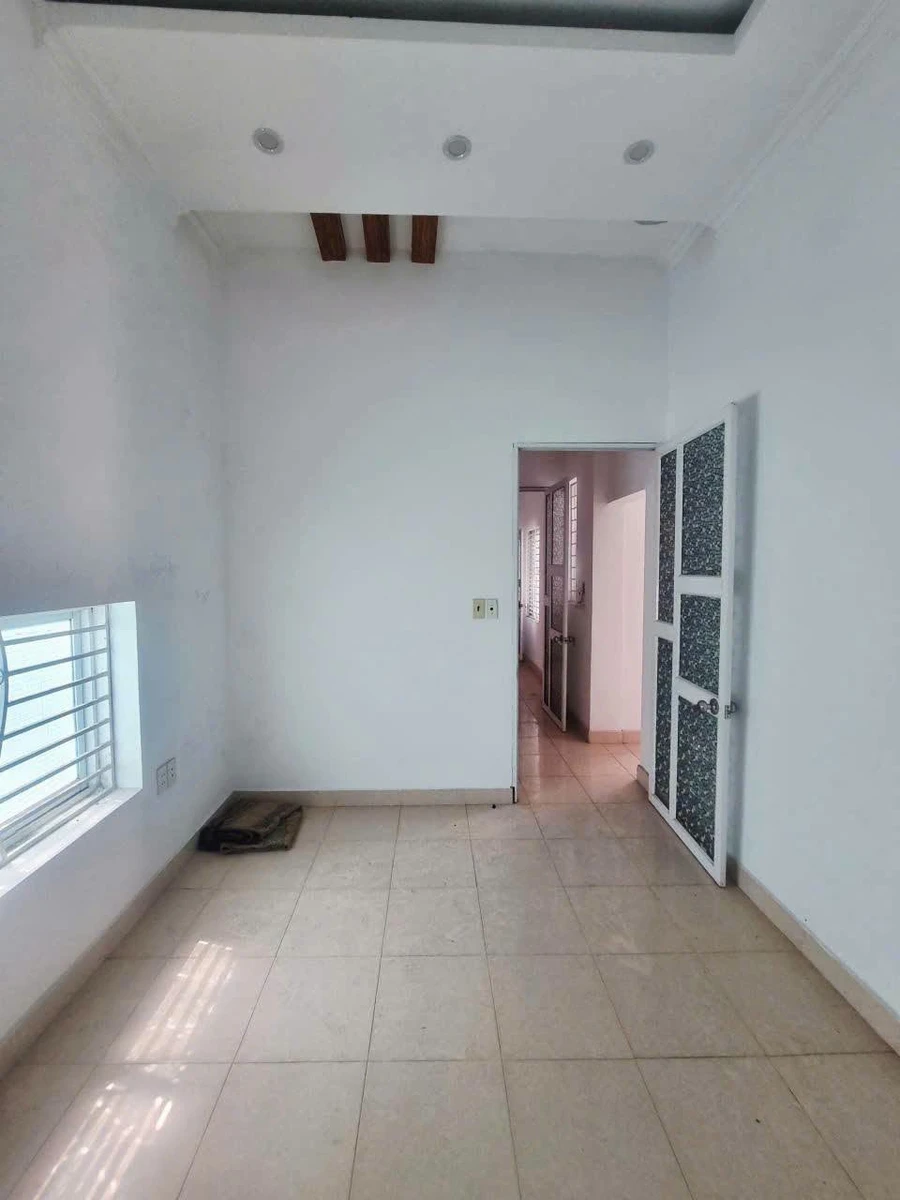 Bán nhà 3 tầng 50m² 4 phòng ngủ Chợ Hàng 2,65 tỷ - Ảnh thu nhỏ 5
