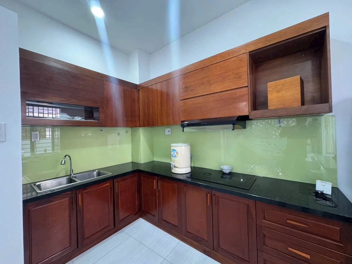 Bán nhà 3 tầng Nha Trang 50m² 8,4 tỷ - Ảnh thu nhỏ 4