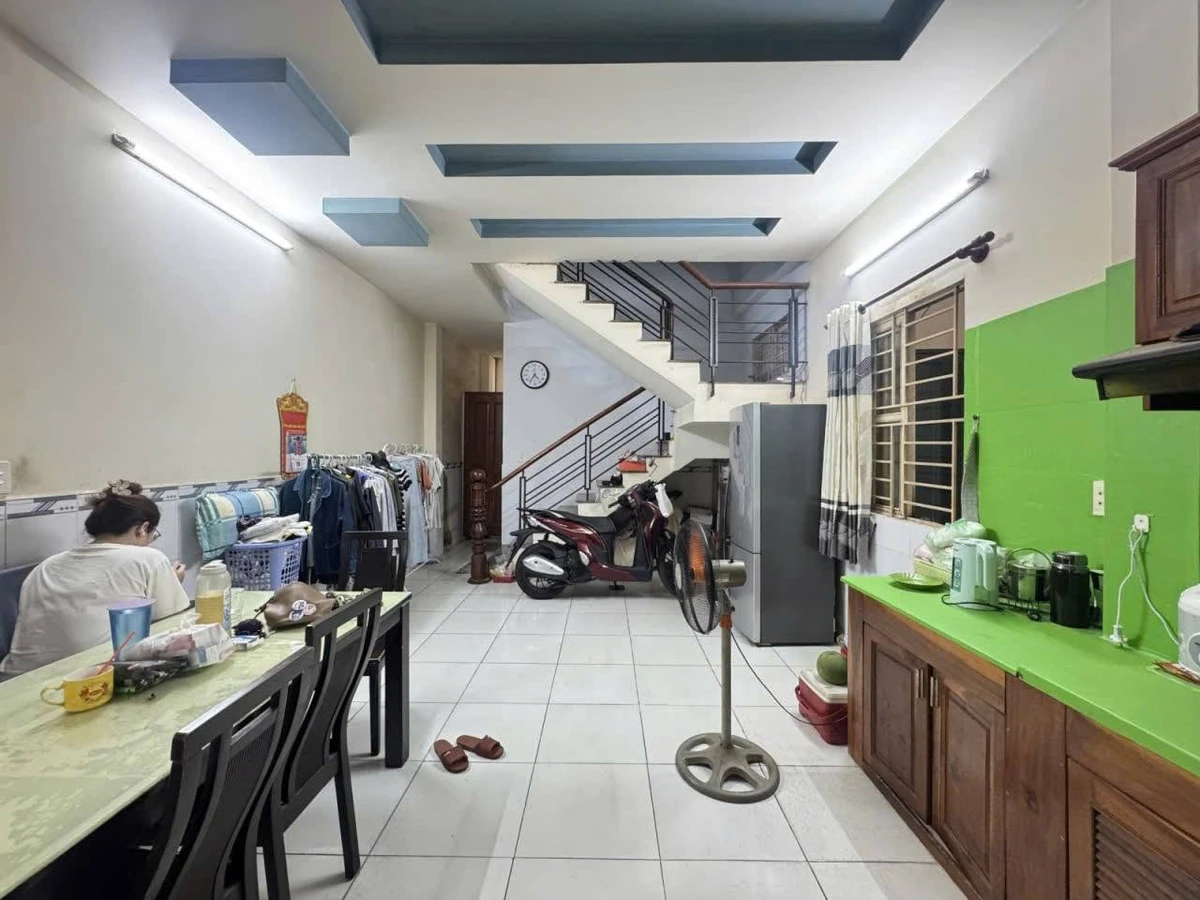 Bán nhà hẻm xe tải Phan Văn Trị, Bình Thạnh 81m2, 4 tầng, 4PN, giá 11 tỷ - Ảnh thu nhỏ 4