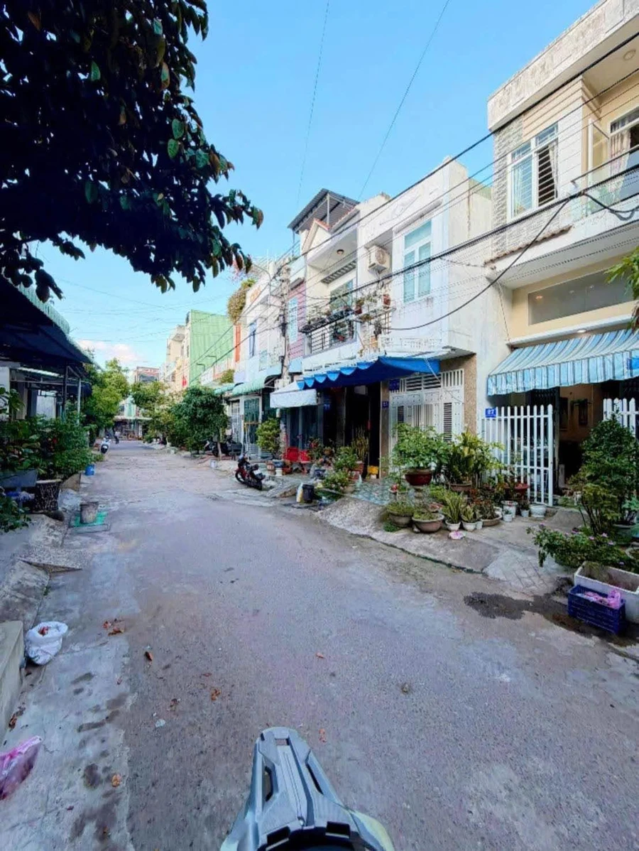 Bán nhà 2,5 tầng mặt tiền Nguyễn Hữu Tiến Quy Nhơn 45m2 - Ảnh thu nhỏ 4