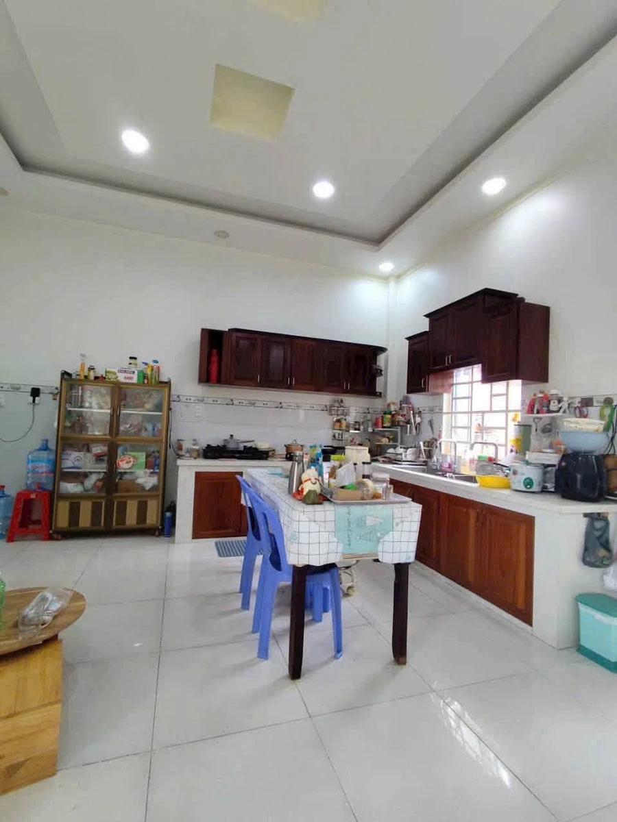 Nhà 1 trệt 1 lầu mặt tiền Bình Nhâm, 224m², 5,5 tỷ - Ảnh thu nhỏ 5