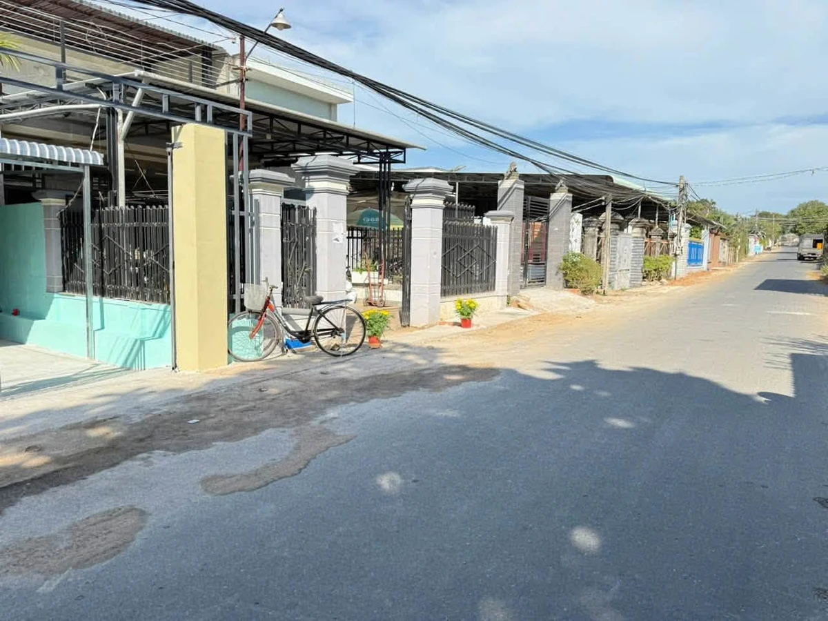 Bán nhà lô đất 304m2 với mặt tiền 5,6m tại Hồ Tràm, Nhà Bè - Ảnh thu nhỏ 5