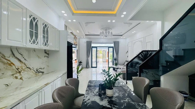 Nhà mới mái ngói mặt tiền HL45 Diên Phú, 158.6m², 3PN, 3.28 tỷ