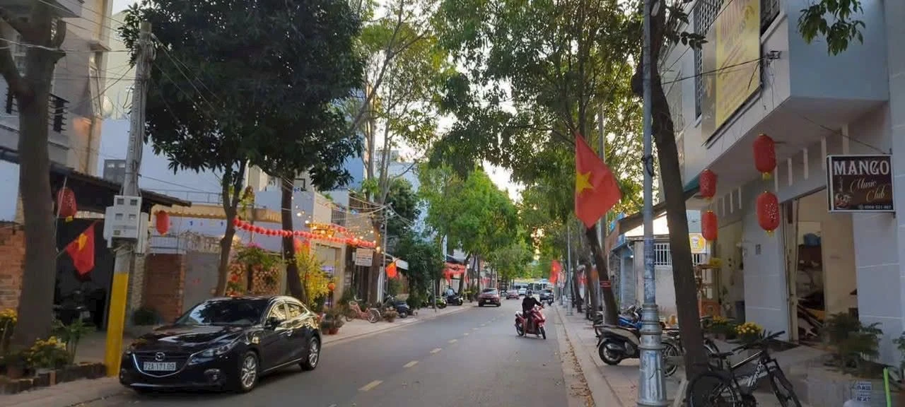 Bán nhà mặt tiền đường Bến Nôm, 100m2, giá 7,5 tỷ, Phường Rạch Dừa, Vũng Tàu - Ảnh 1