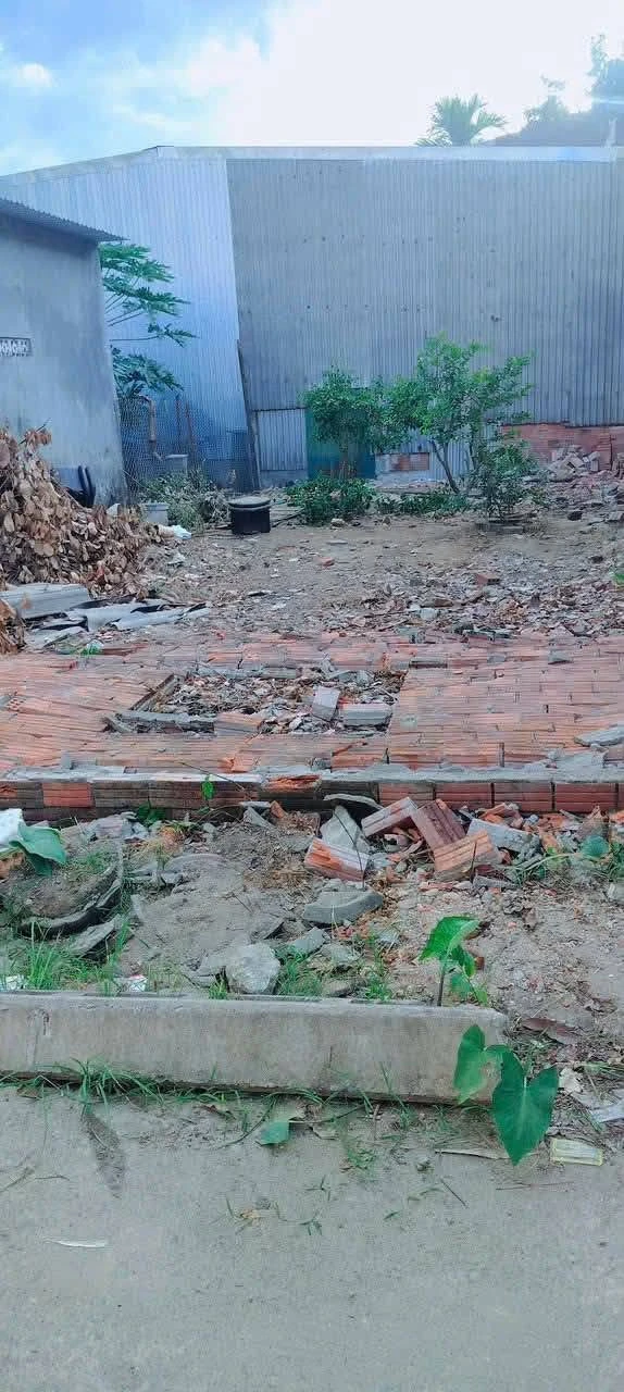Bán lô đất hẻm 579 Nguyên Công Phương, 90m², 1 tỷ 50 - Ảnh 1