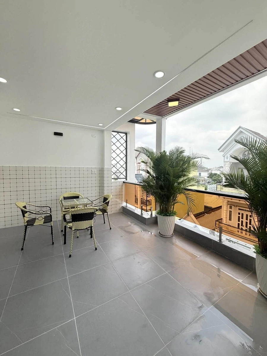 Bán nhà 5 tầng thang máy 95m2 đường Dương Thị Mạnh, Phường Thới An, Quận 12, giá 9,25 tỷ - Ảnh thu nhỏ 2