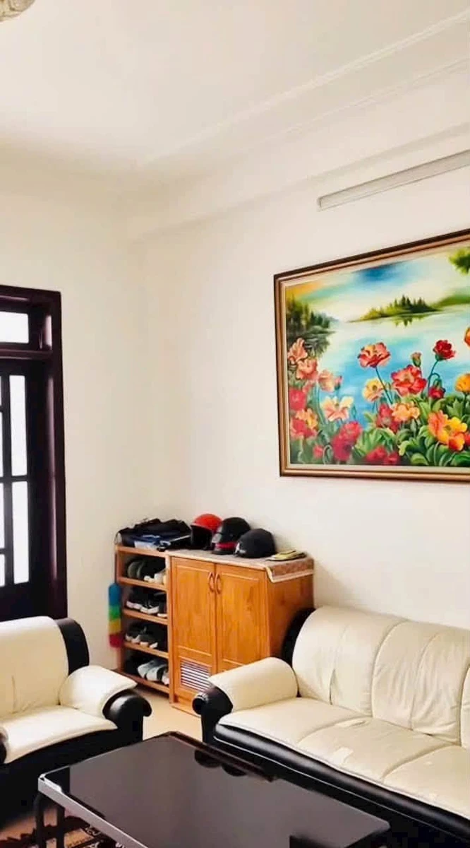 Bán nhà 3PN 94m² sân đậu ô tô Đà Lạt 8.5 tỷ - Ảnh thu nhỏ 2