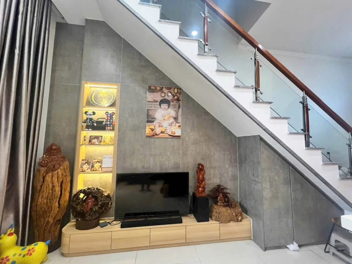 Bán nhà hẻm 50m² 2 phòng ngủ Nơ Trang Gưh, giá 2 tỷ 950 triệu - Ảnh thu nhỏ 3