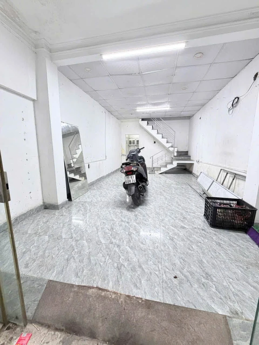 Bán nhà mặt ngõ 2 tầng 36m² Trần Nguyên Hãn 2,55 tỷ - Ảnh thu nhỏ 2