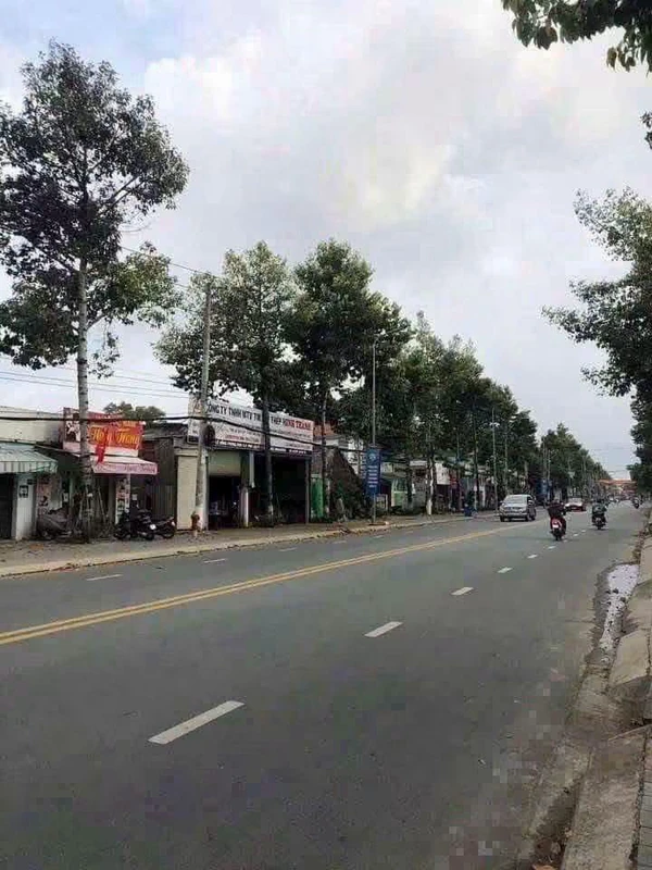 Bán nhà mặt tiền Lê Hồng Phong, Phú Lợi, 170m², 9 tỷ 8