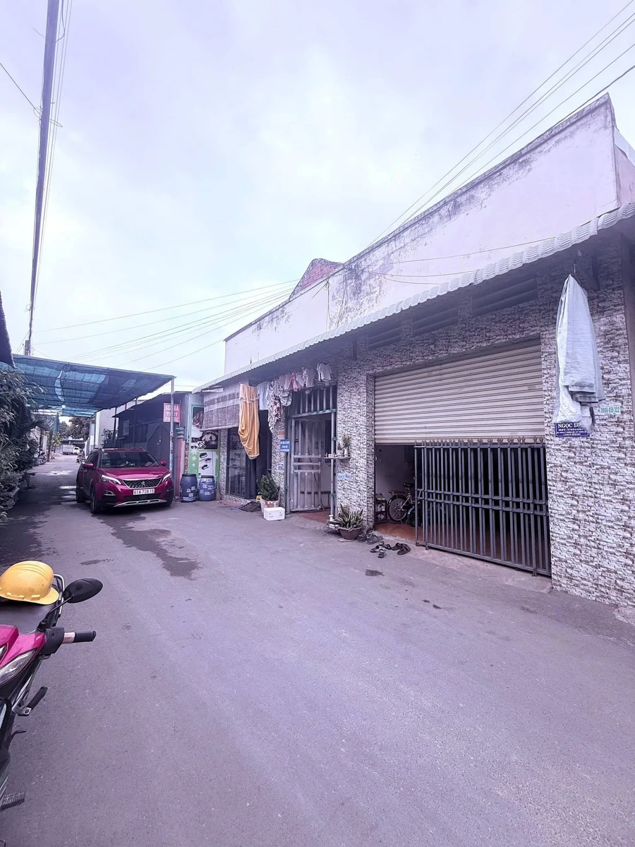 Bán dãy trọ 131m2 giá 3,6 tỷ hẻm 1 xẹt Lý Thường Kiệt, Phường Dĩ An - Ảnh thu nhỏ 2