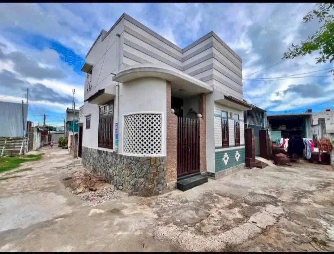Bán nhà gác lửng nội thất 60 m² Phan Thiết, Bình Thuận - Ảnh 1