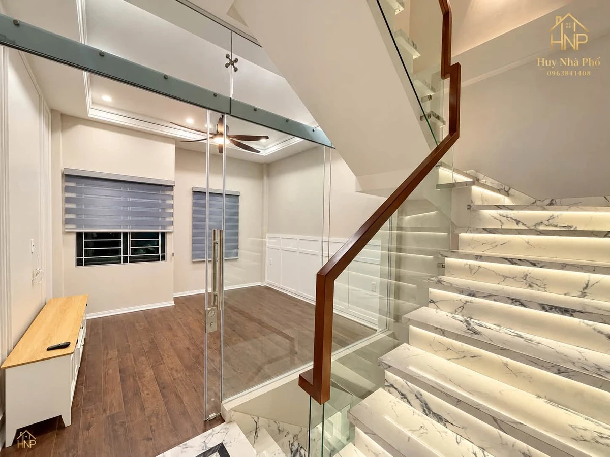 Bán nhà Quận 7 gần 50m², giá 4,1 tỷ - Ảnh thu nhỏ 4