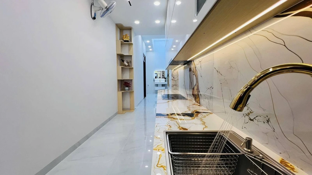 Bán nhà mặt tiền Gò Cây Sung, Nha Trang, 130m², 4PN, 6,65 tỷ - Ảnh thu nhỏ 2
