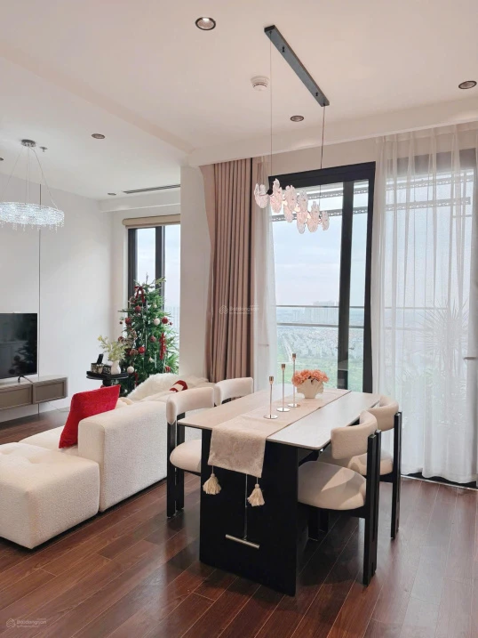 Tôi chính chủ bán lỗ 2 căn 2PN 55m2 3,25 tỷ, 2PN+ 63m2 3,75 tỷ phân khu cao cấp Vinhomes Smart City
