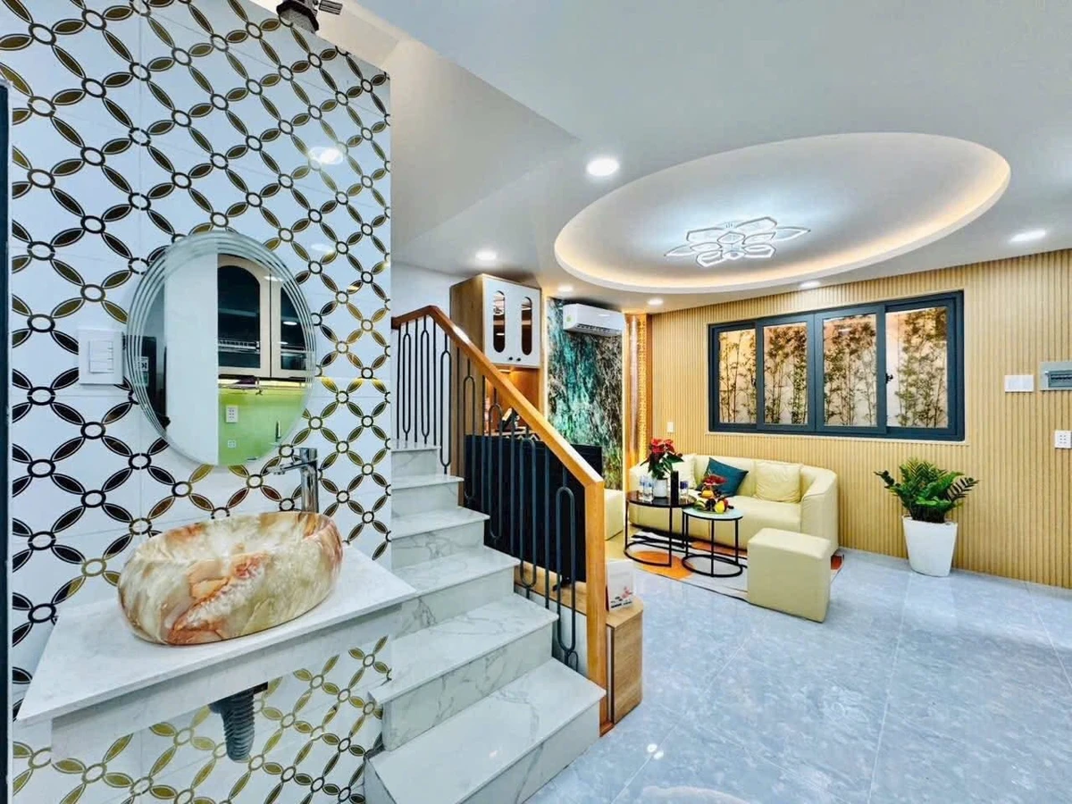 Bán nhà 4 tầng 35m² Bạch Đằng, Bình Thạnh 5.95 tỷ - Ảnh thu nhỏ 2