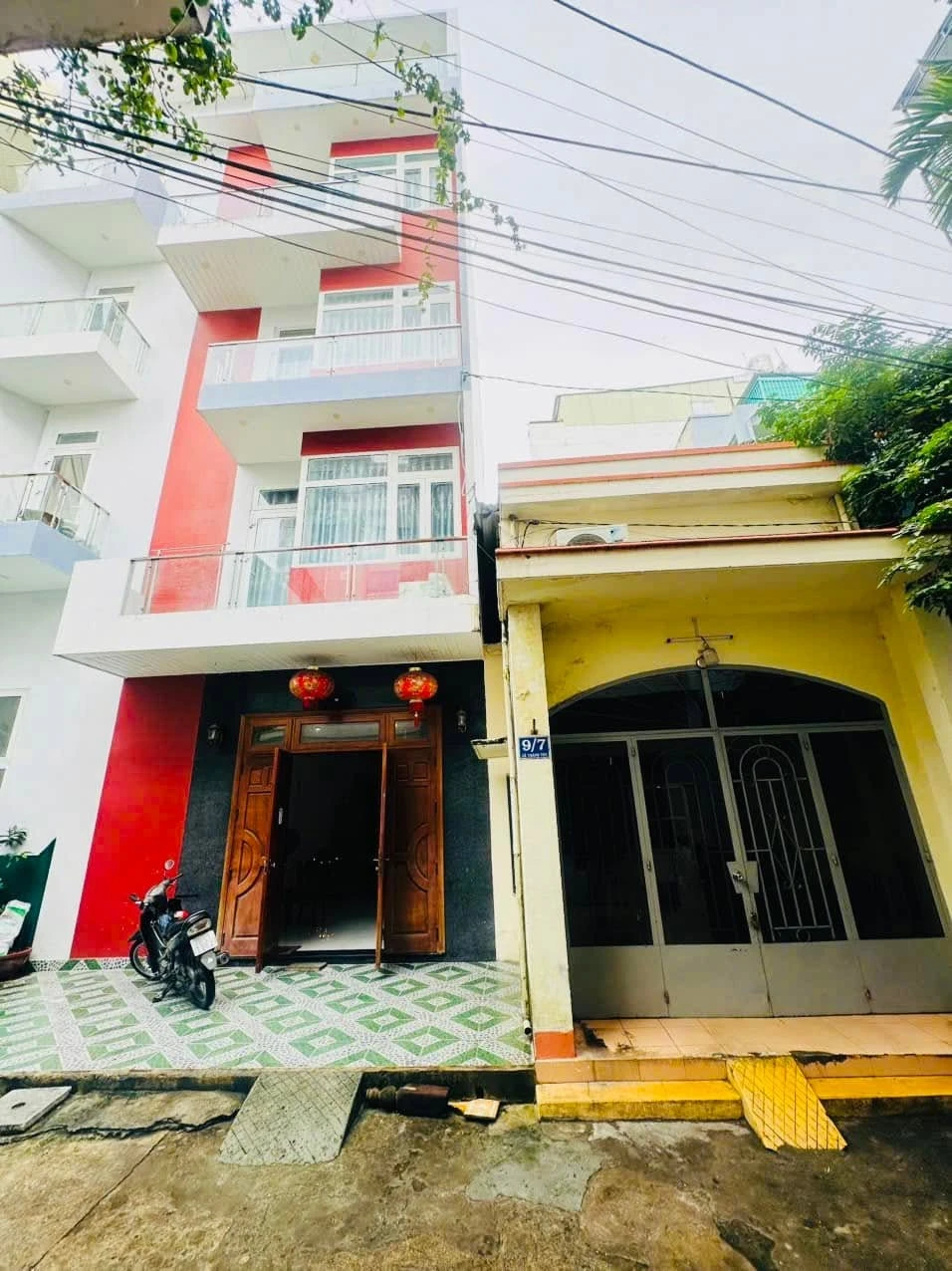 Bán nhà 4 tầng trung tâm Nha Trang, gần Lê Thánh Tôn, hẻm ô tô, giá 11 tỷ - Ảnh 1