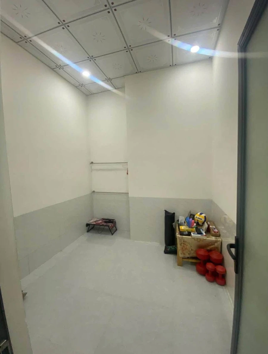 Bán nhà cấp 4 với 74m² giá 1,1 tỷ Quận 12 - Ảnh thu nhỏ 5