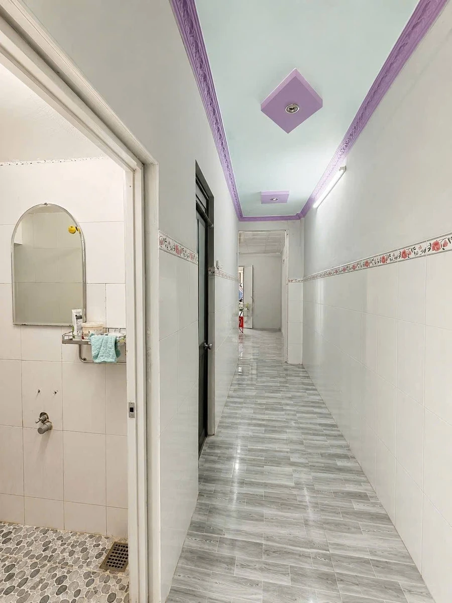 Bán nhà 1 trệt 1 lầu Rạch Giá, 94.5m², 3 PN, 2 WC, giá 2 tỷ - Ảnh 1