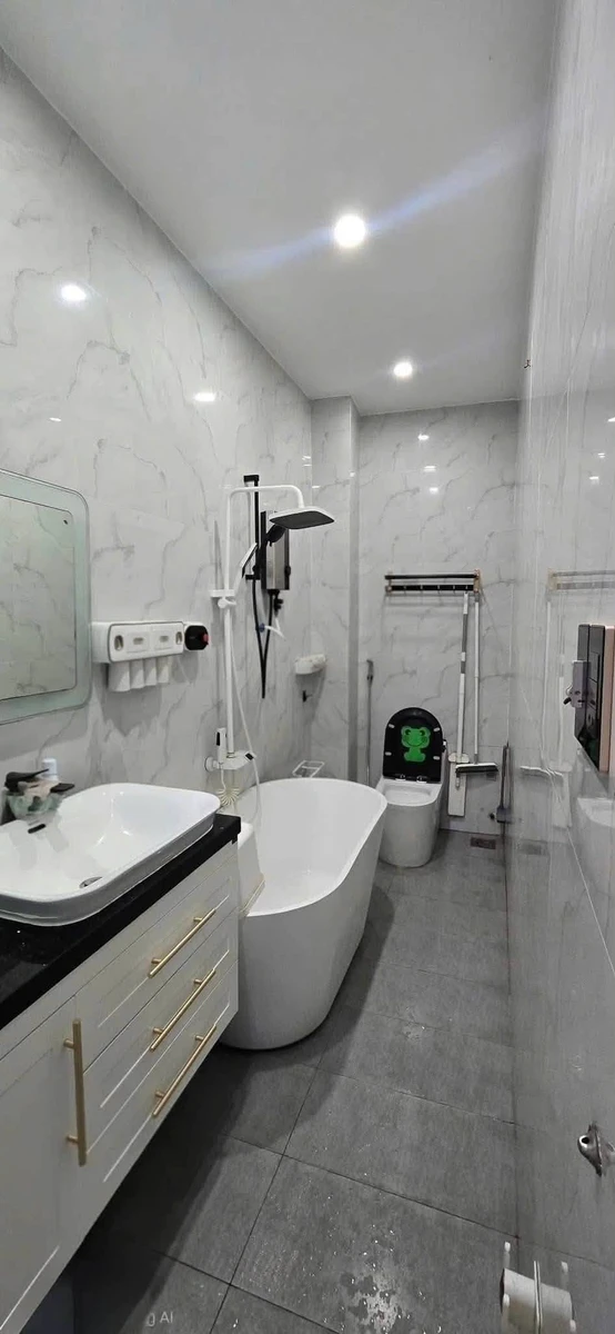Bán nhà 4 tầng mặt tiền Hoàng Văn Thụ, 60m2, 8.2 tỷ - Ảnh thu nhỏ 4