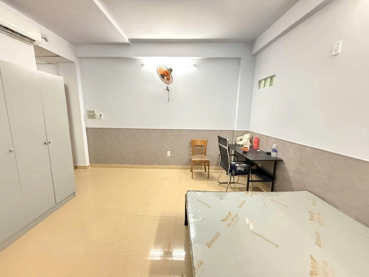 Bán tòa căn hộ dịch vụ 13 phòng 6 tầng 100m2 Hoàng Hoa Thám, Bình Thạnh giá 13,8 tỷ - Ảnh thu nhỏ 4