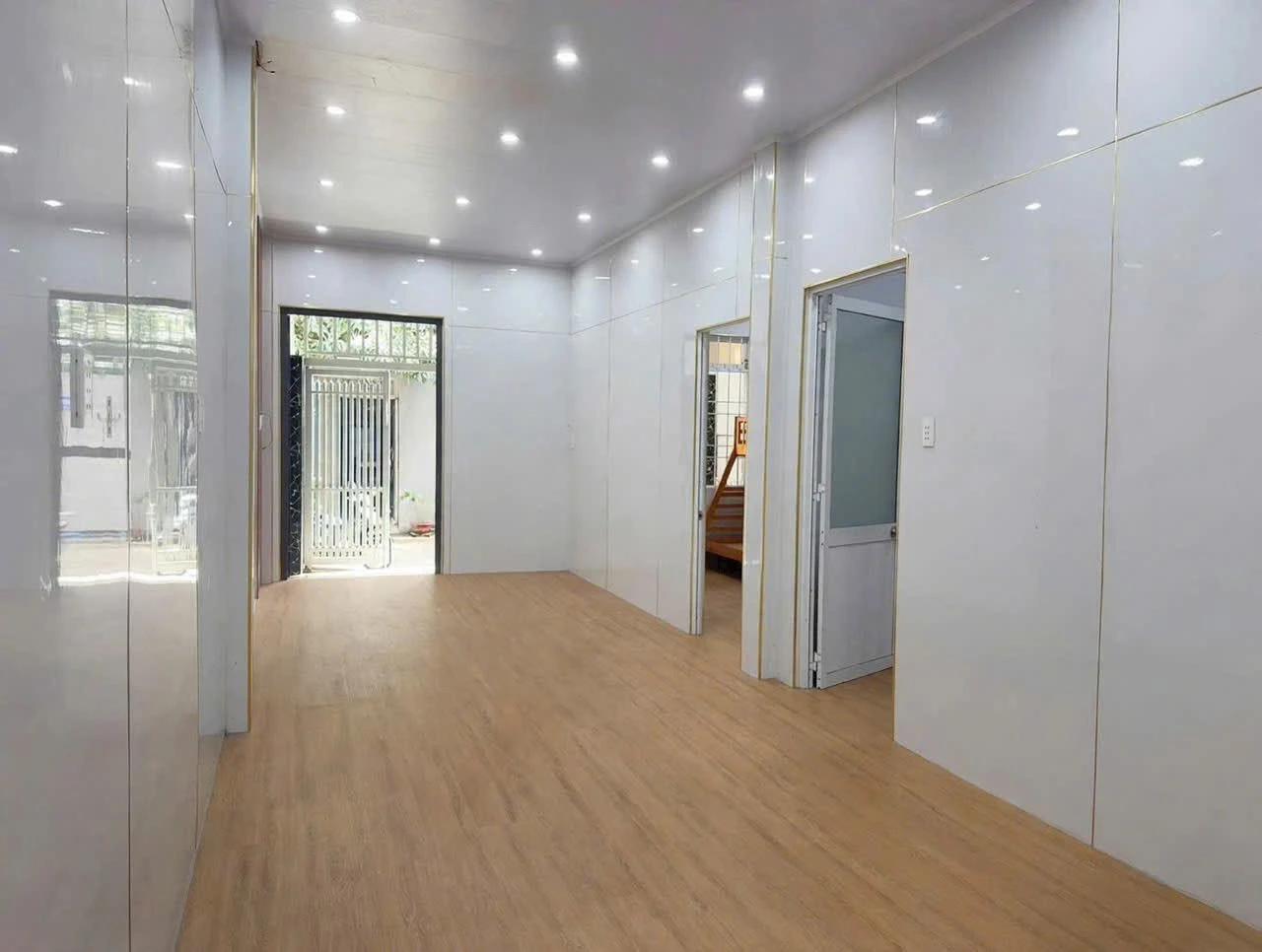 Bán nhà cấp 4 83m2 đường 30/4 Vũng Tàu 5.7 tỷ - Ảnh 1