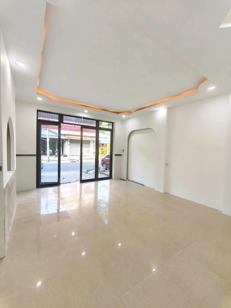 Bán nhà mặt tiền Phạm Hùng Rạch Giá 100m² 3 tỷ 250 triệu - Ảnh thu nhỏ 3