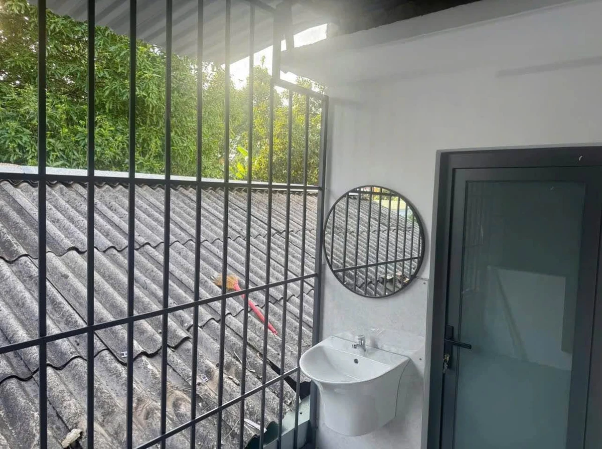 Nhà mê lửng 3PN 2WC, 85m² mặt tiền Mai Hắc Đế, giá 3.99 tỷ - Ảnh thu nhỏ 4