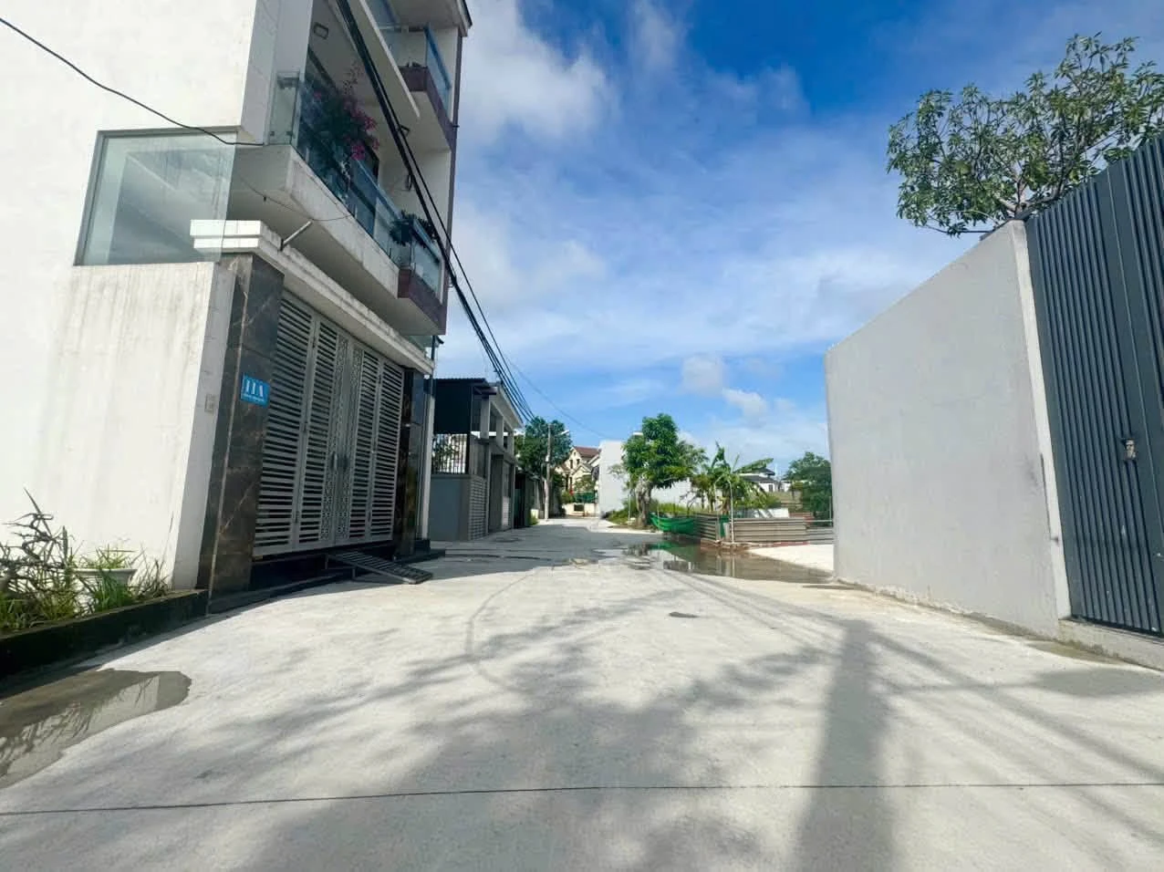 Bán đất 100m2 mặt tiền 5m Đông Lâm Hưng Dũng 2 tỷ - Ảnh 1