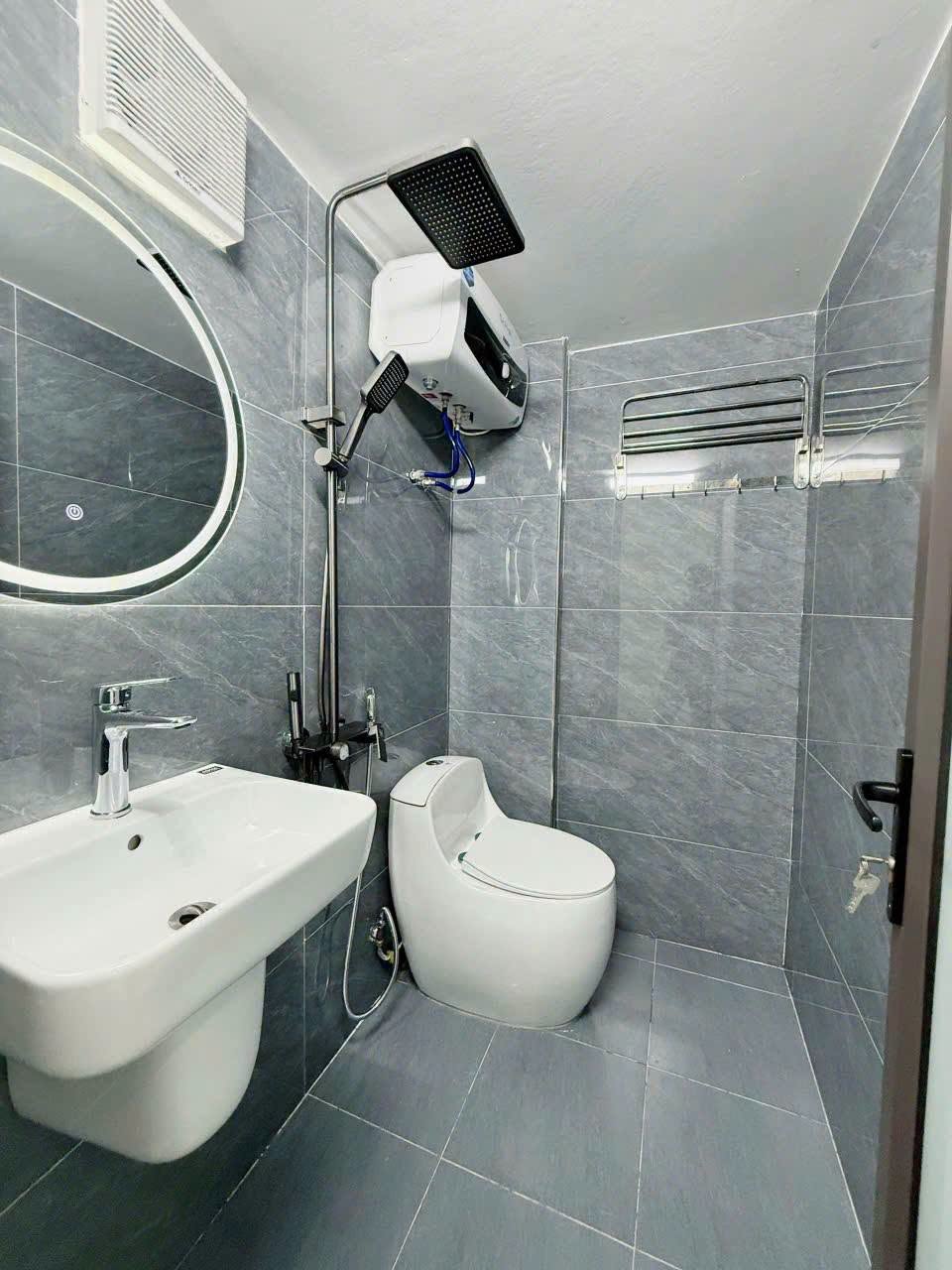Bán nhà phố 80m² 3 tầng 3 ngủ 4WC Lâm Tường Tô Hiệu ~4 tỷ - Ảnh thu nhỏ 5