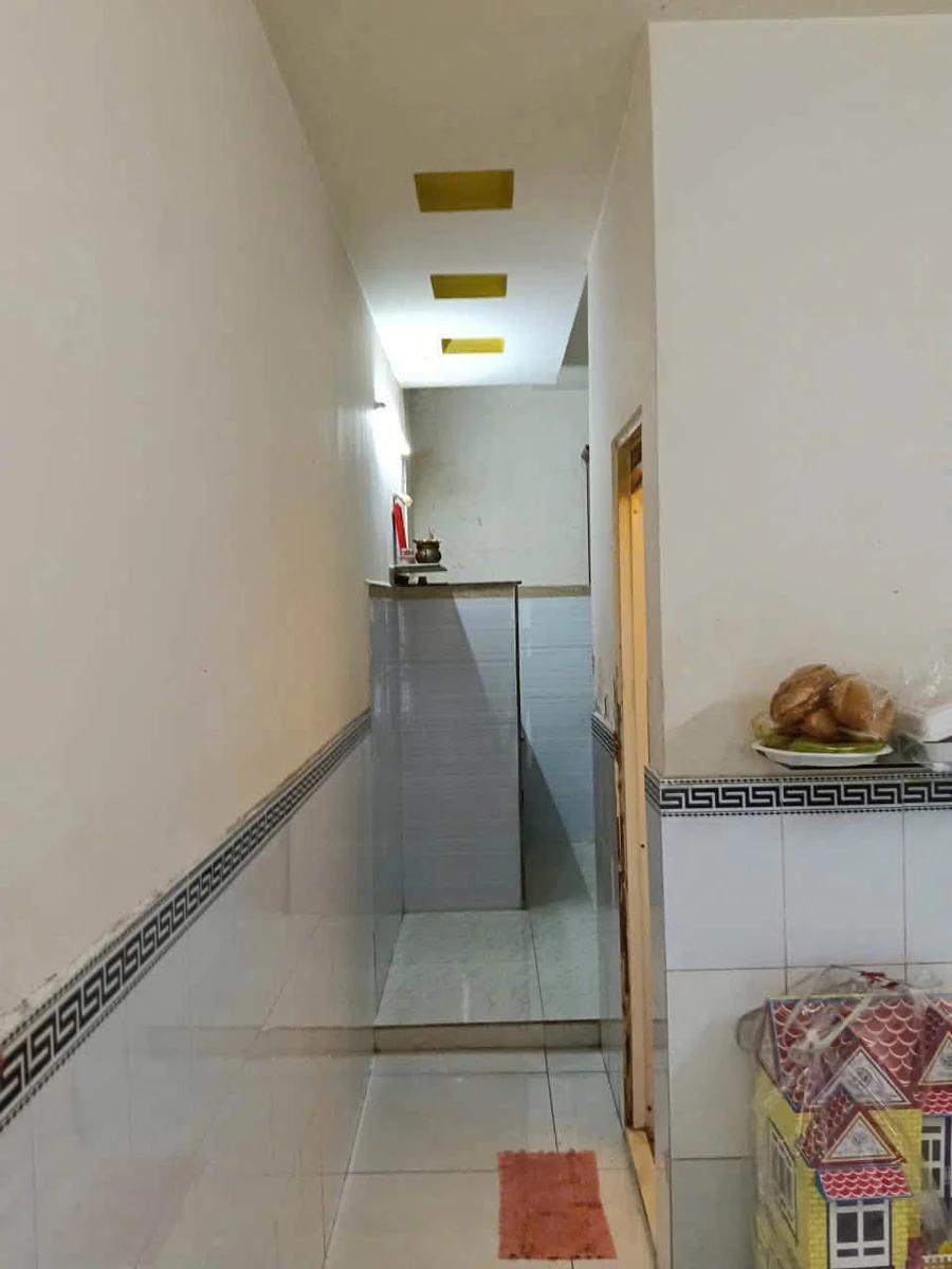 Bán nhà 1 trệt 1 lầu 2PN 2WC đường Thạnh Lộc 41, Quận 12 giá 1,42 tỷ - Ảnh thu nhỏ 4