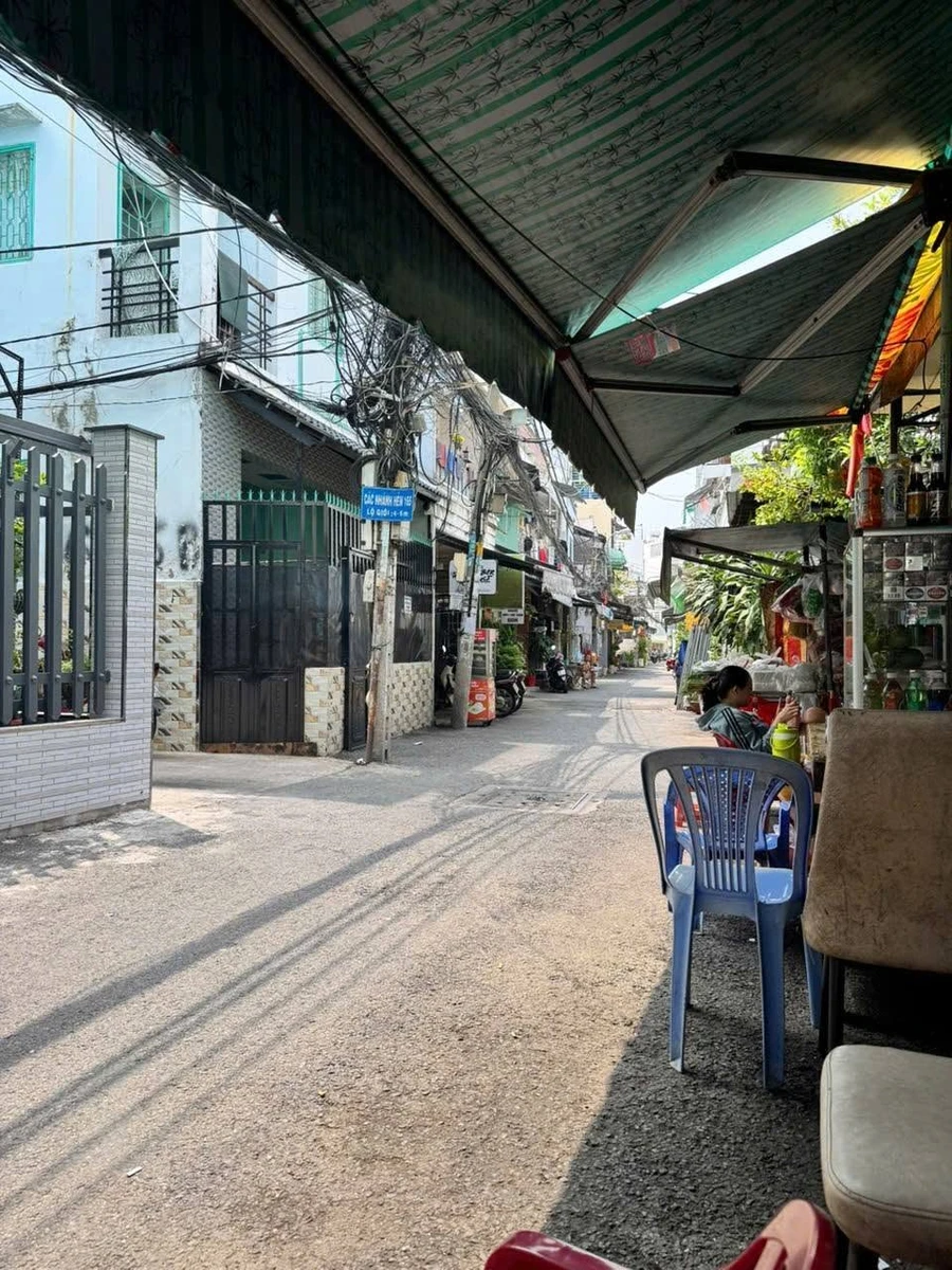 Bán nhà hẻm xe hơi Văn Thân Quận 6, 3 tầng 100m² sử dụng, 3PN, giá 4,8 tỷ - Ảnh thu nhỏ 2
