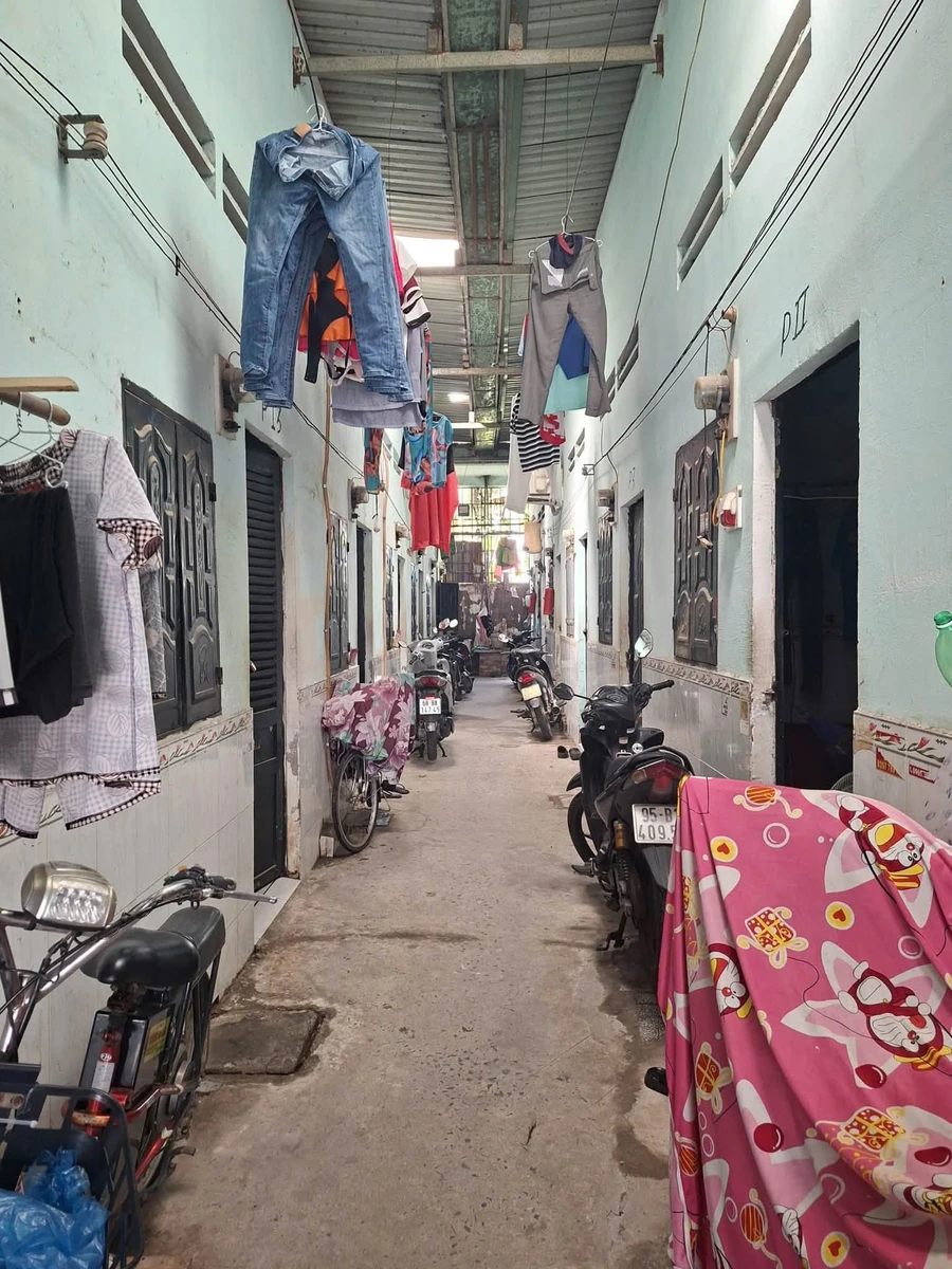 Bán dãy trọ 10x25m, 2 kiot + 10 phòng, Tân Định Q.1 - Ảnh 1