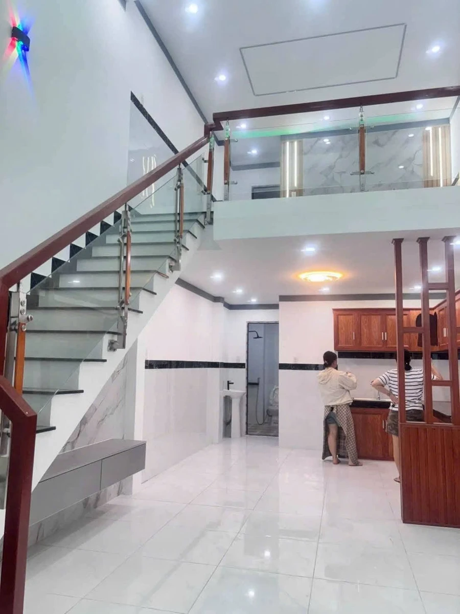 Bán nhà 3PN/2WC 52m2 Thống Nhất Bình Chánh 1,35 tỷ - Ảnh thu nhỏ 2