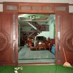 Bán nhà 1 trệt 2 lầu mặt tiền 5 tỷ tại Dĩ An - Ảnh thu nhỏ 1