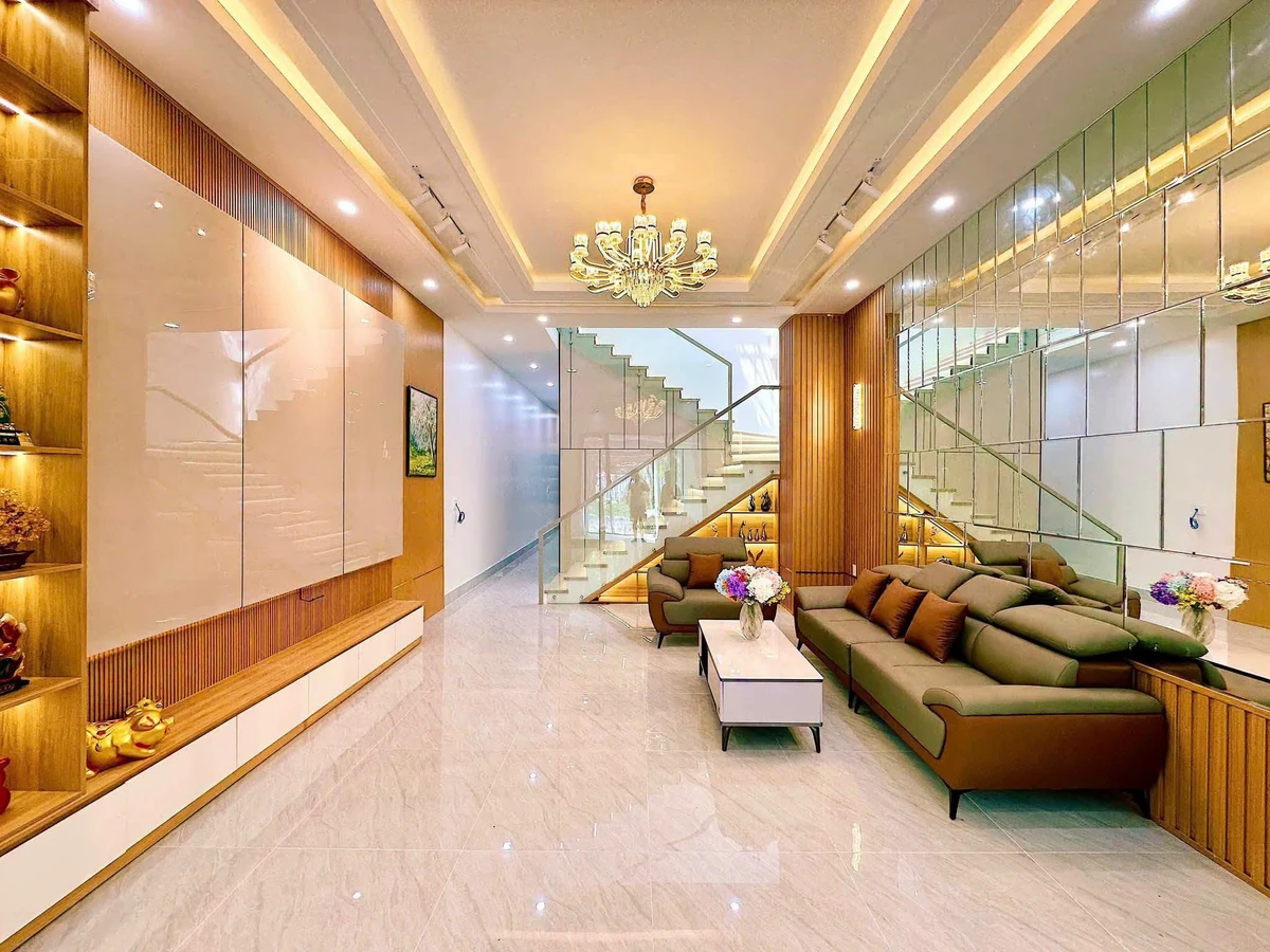 Bán nhà 1 trệt 1 lầu 110m² Rạch Giá giá 3,45 tỷ - Ảnh thu nhỏ 3