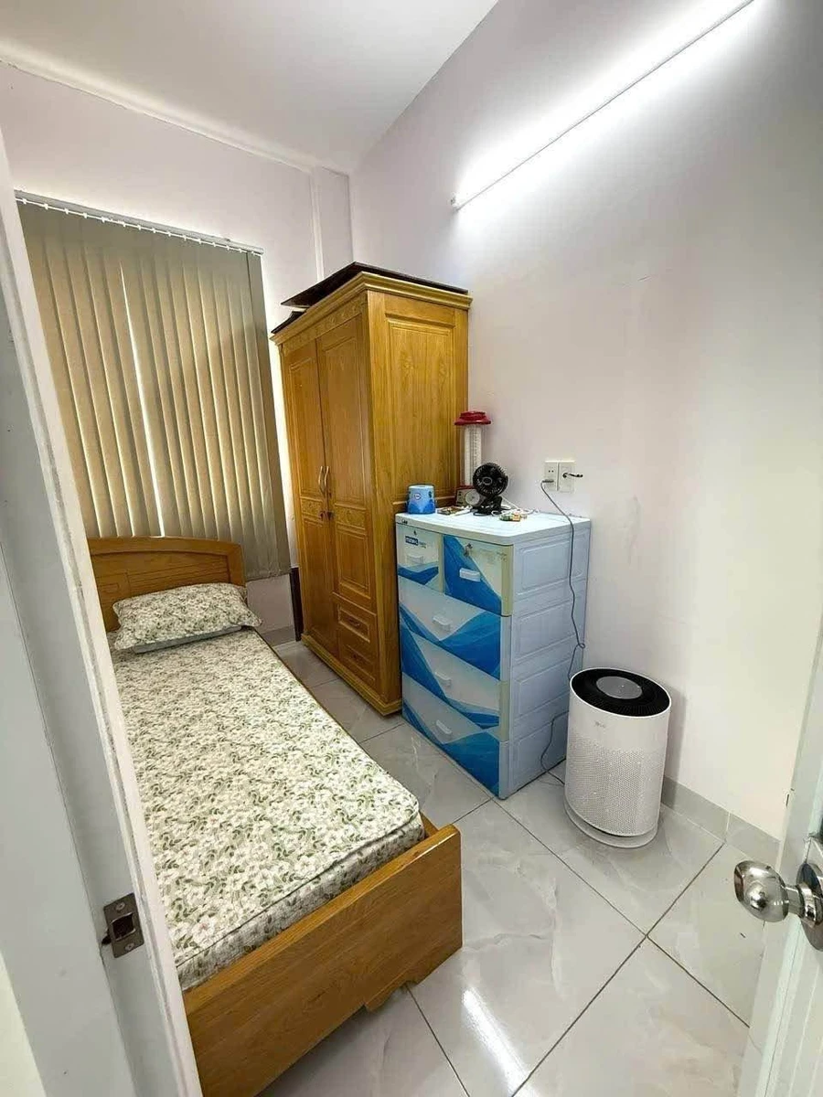 Bán nhà 1 trệt 1 lầu 62m2 đường Nguyễn Bảo, Quận 1 - Ảnh thu nhỏ 3