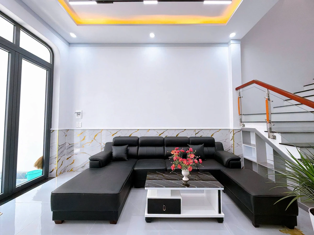 Bán nhà mặt tiền buôn bán 160m² 4 tỷ Hố Nai - Ảnh thu nhỏ 4