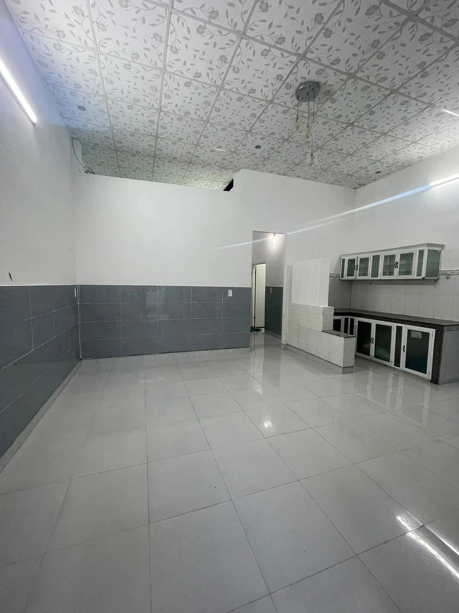 Bán nhà 3 phòng ngủ 71.5m² Liên Chiểu Đà Nẵng 3.9 tỷ - Ảnh thu nhỏ 2
