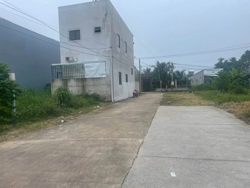 Bán nhà cũ hẻm 4m Tân Bình 5x13m (65m²), giá 5 tỷ nhỉnh, tiện xây CHDV sinhohue