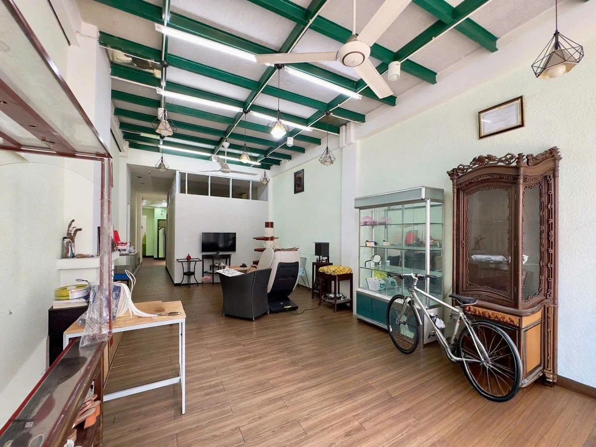 Bán nhà mặt tiền Bắc Hải Q10, 100m2, 3 tầng, 16 tỷ - Ảnh thu nhỏ 4
