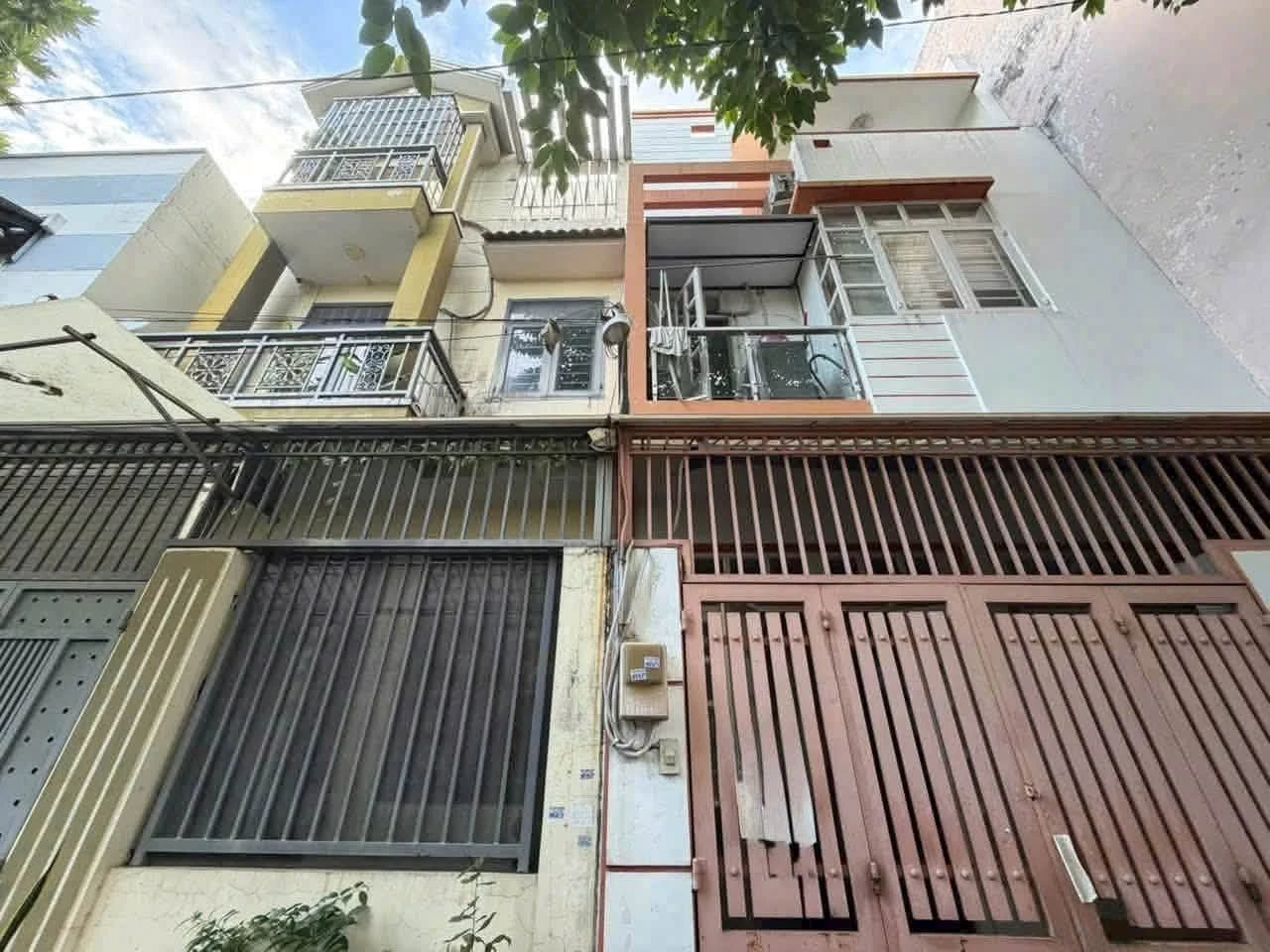 Bán nhà 1 trệt 2 lầu 4PN hẻm 520 Quốc Lộ 13, Hiệp Bình, Thủ Đức, giá 5,7 tỷ - Ảnh 1