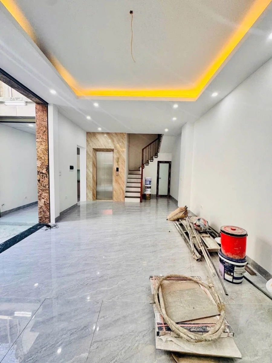 Bán nhà 5 tầng thang máy 47m2 mặt tiền 7m Đại La Q7 - Ảnh thu nhỏ 3