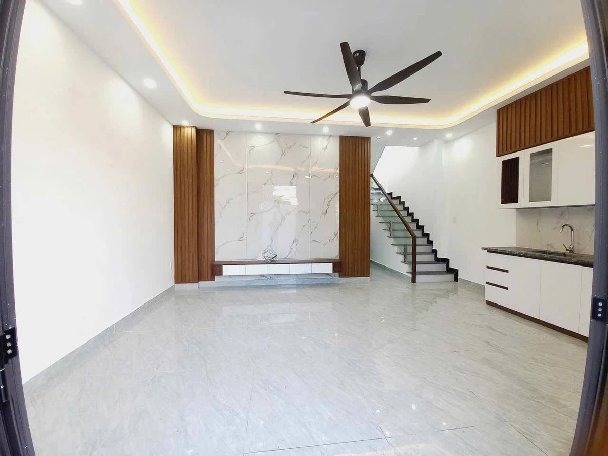 Bán nhà 3 tầng 3 phòng ngủ 54m² An Dương Hải Phòng 1,6 tỷ - Ảnh 1
