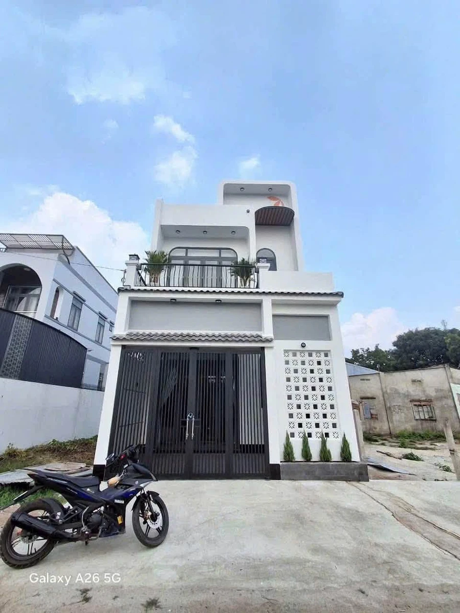 Nhà lầu 3PN 60m² chỉ 1 tỷ 700tr, Tây Ninh - Ảnh 1